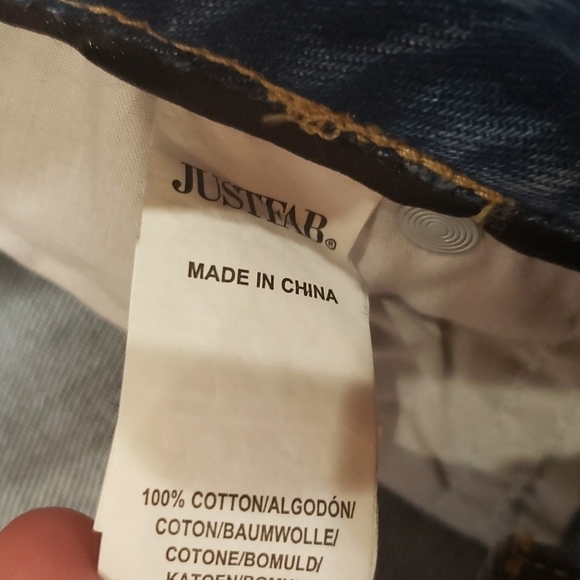 𝅺justfab Distressed Jeans NWOT - Picture 4 of 10